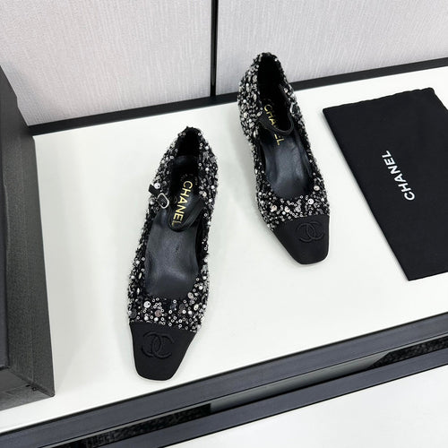CHANEL MARY JANE IN BLACK SEQUINS AND VELVET